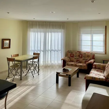 Piso Centro O Grove. Prox. Paseo Maritimo Y Toja